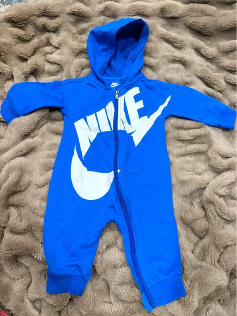 Nike longsleeve blue bodysuit boy 6mo